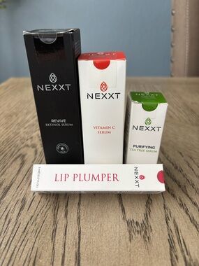 NEXXT Skincare Bundle – Retinol, Vitamin C, Tea Tree Serums + Lip Plumper